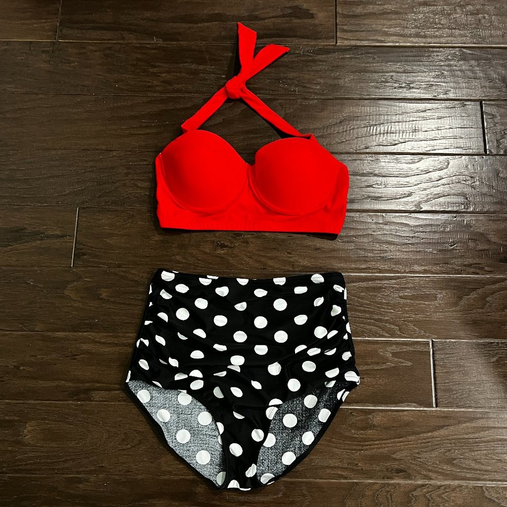 New With Tags Cherry Cat Vintage Retro High Waisted Underwire Halter Bikini